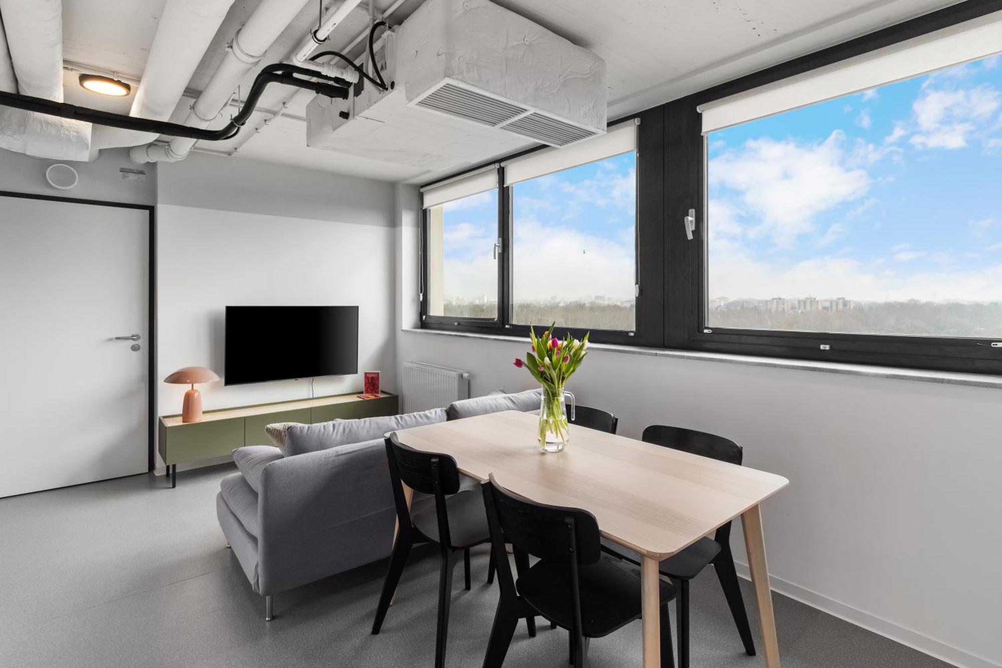 Zeitraum Solec Aparthotel Warsaw Exterior photo